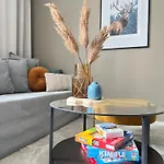 Apartamento Sauna, Parking, 350mb, 65 Hdtv, Games, Dryer Rovaniemi