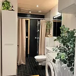Apartamento Sauna, Parking, 350mb, 65 Hdtv, Games, Dryer *